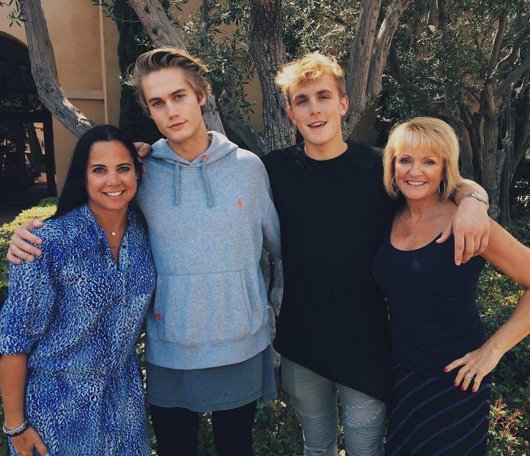 2 anh chang noi tieng dep trai anh 9