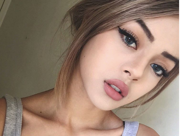 Lily Maymac bi 'tan cong' tren mang vi lo than hinh be nho hinh anh