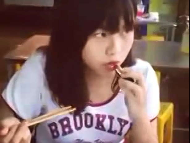 Dan mang len an trao luu vua an vua to son hinh anh