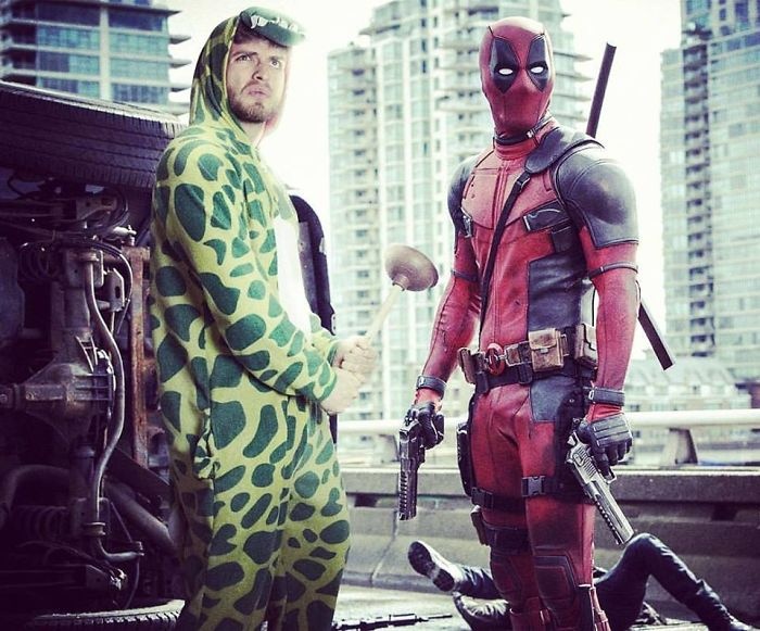 chang trai quen nhieu nguoi noi tieng anh 2