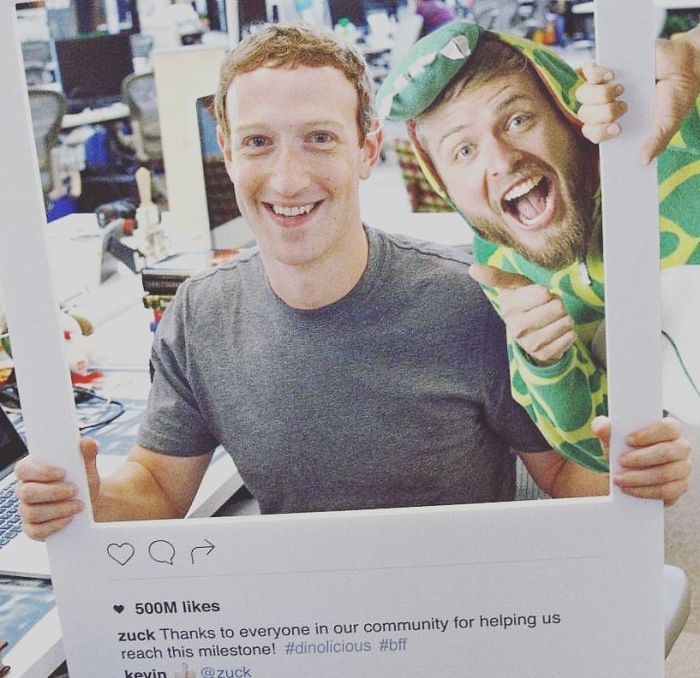 chang trai quen nhieu nguoi noi tieng anh 6