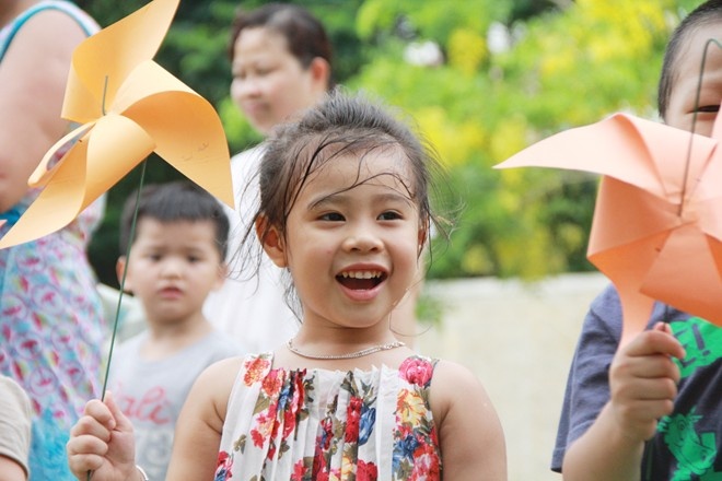 Tuyen sinh mam non Ha Noi het 'nong' hinh anh