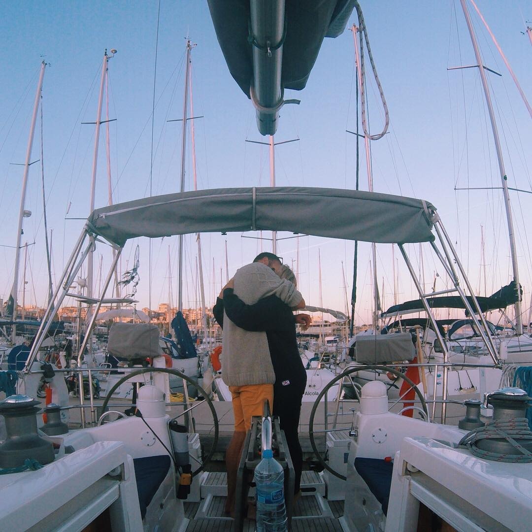 cap doi du lich anh 2