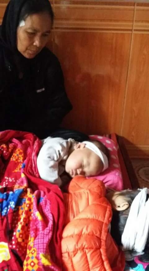 gia dinh 6 dua tre mo coi me anh 2