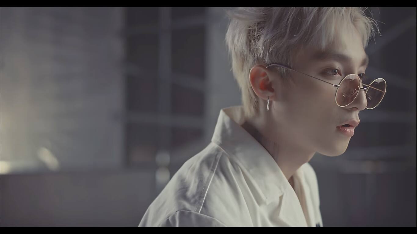 Clip che Chung ta khong thuoc ve nhau hinh anh