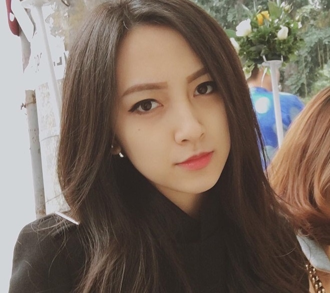 Ve ngoai goi cam cua hot girl goc Viet hinh anh