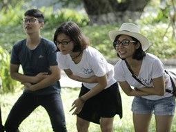 Chuyen xe cua nhung nguoi truyen lua hinh anh