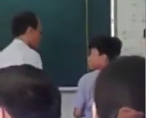 Giam thi tat hoc sinh vi nghich ngom, pha lop hinh anh