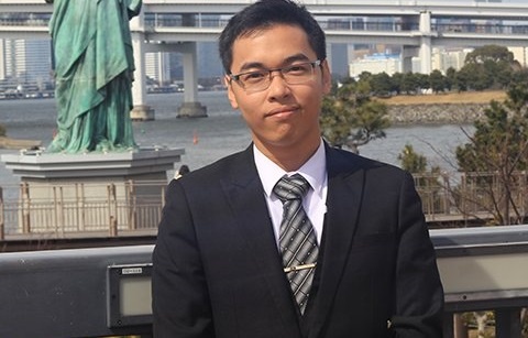 Lop hoc co nhieu sinh vien luong khoi diem 2.000 USD hinh anh