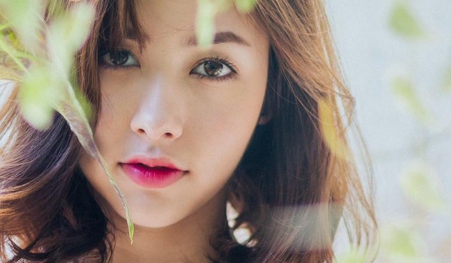 Nhan sac ngot ngao cua bong hong lai xu Chua Vang hinh anh