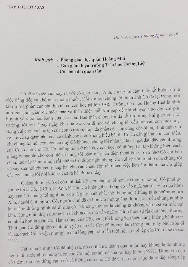 Cô giáo dán băng dính học sinh ảnh 1 Co giao dan bang dinh hoc sinh anh 1