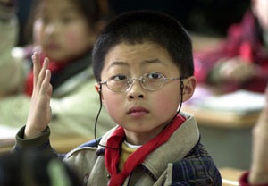 San choi tre em hay nhung bien tuong thanh tich? hinh anh