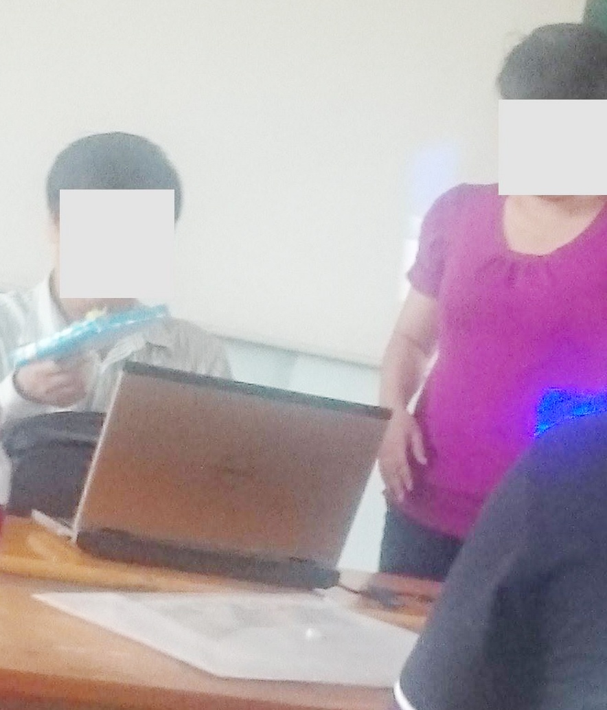 Sinh viên mua điểm ảnh 1 Sinh vien mua diem anh 1