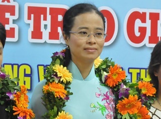 Nu tien si mang duyen no voi ung thu hinh anh