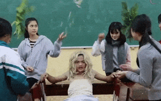 Clip 'Lac troi' phien ban hoc sinh khien dan mang bat cuoi hinh anh