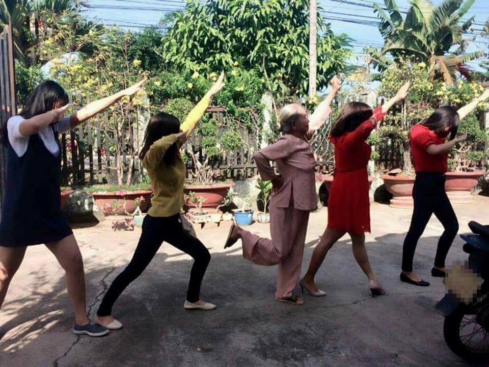 Ông nội 90 tuổi ảnh 3 Ong noi 90 tuoi anh 3