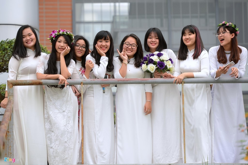 Áo dài ảnh 1 Ao dai anh 1