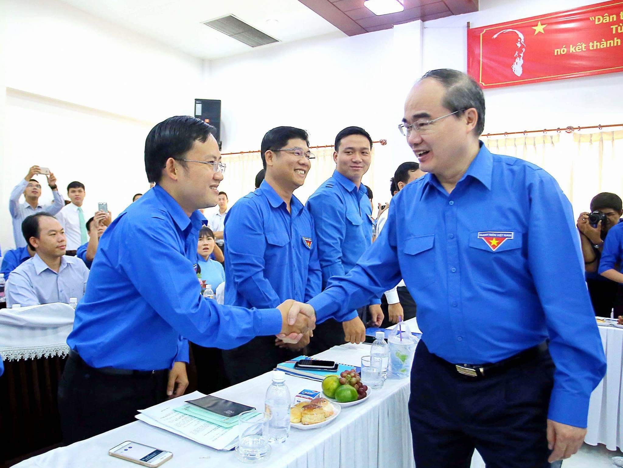 Bi thu Nhan: 'Neu lam thung lung Silicon, no phai o TP.HCM' hinh anh