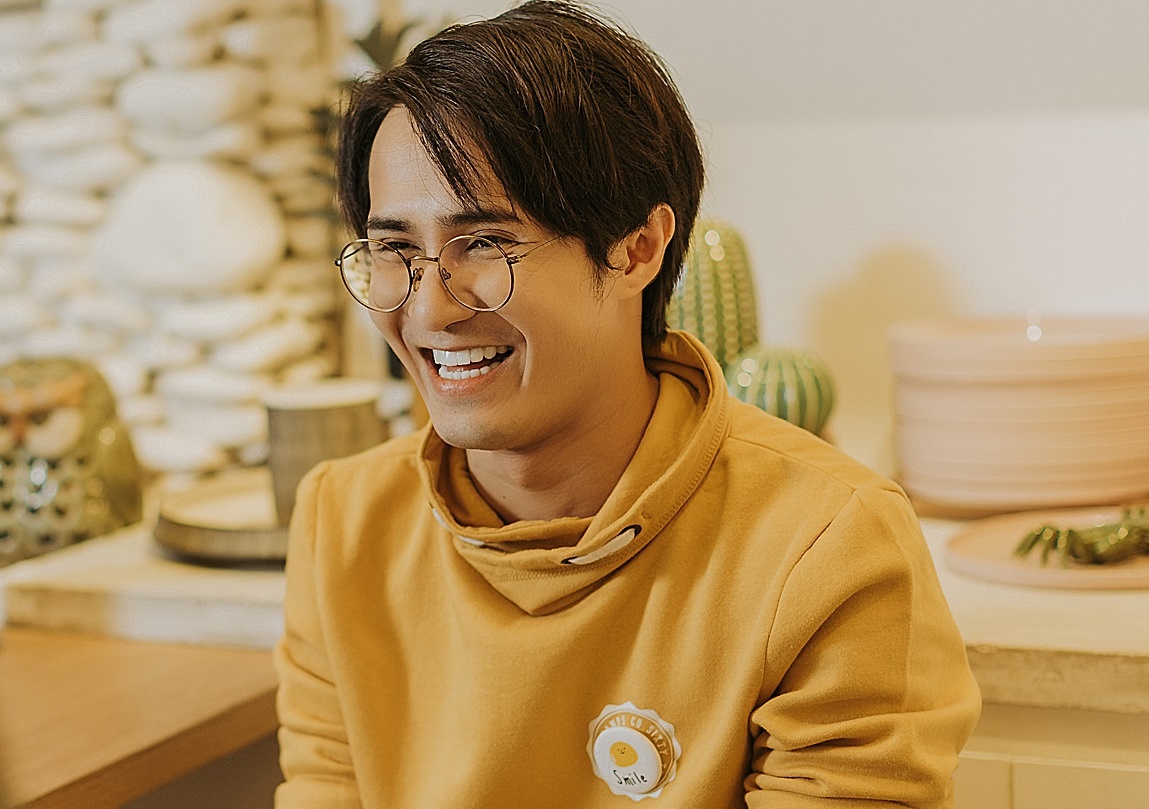 Vi sao Huynh Lap chon 'Em gai mua' lam phien ban hai? hinh anh