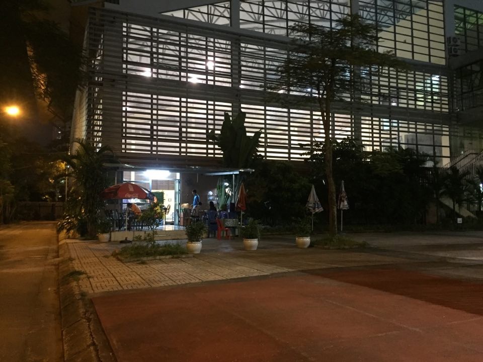 trường Ams bán thuốc lá ảnh 2 truong Ams ban thuoc la anh 2