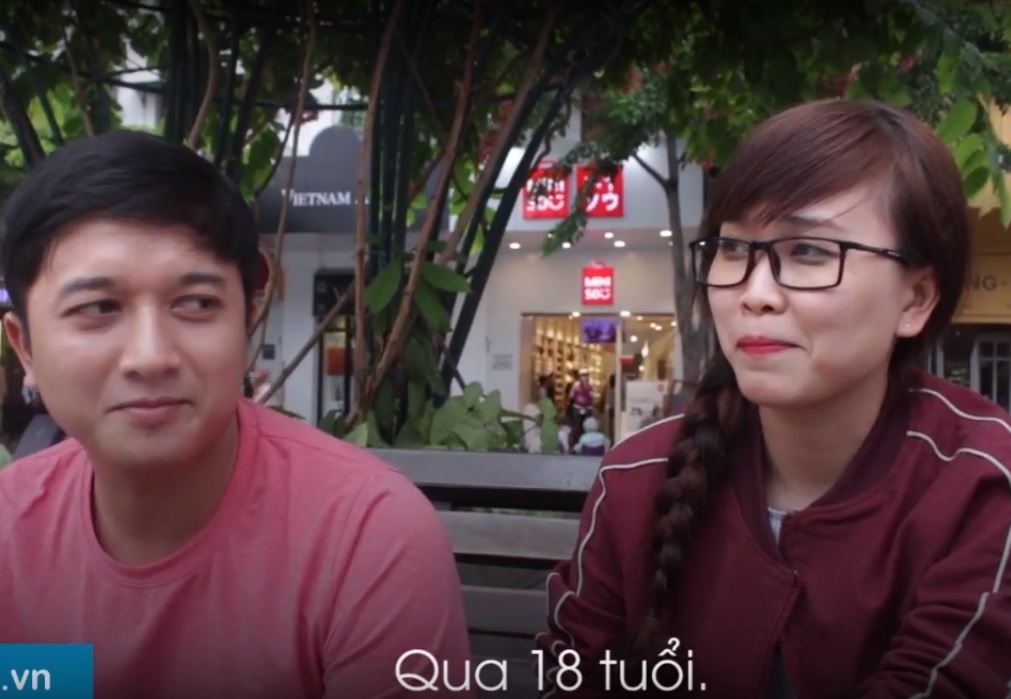 Ban quan he tinh duc lan dau nam bao nhieu tuoi? hinh anh