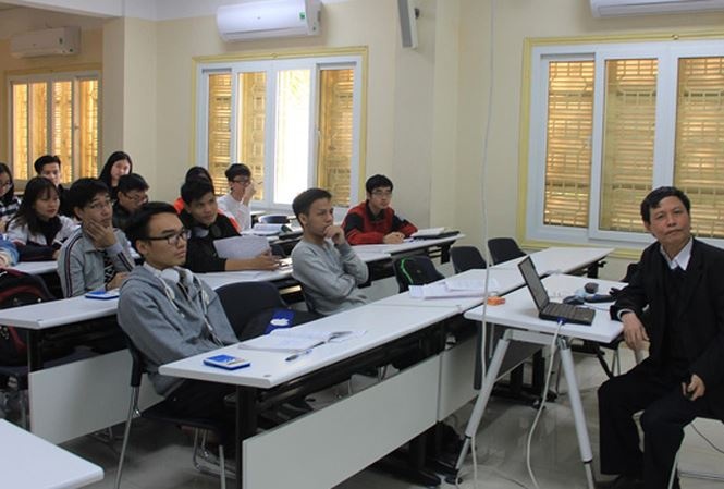 Cu nhan khoa hoc anh 1