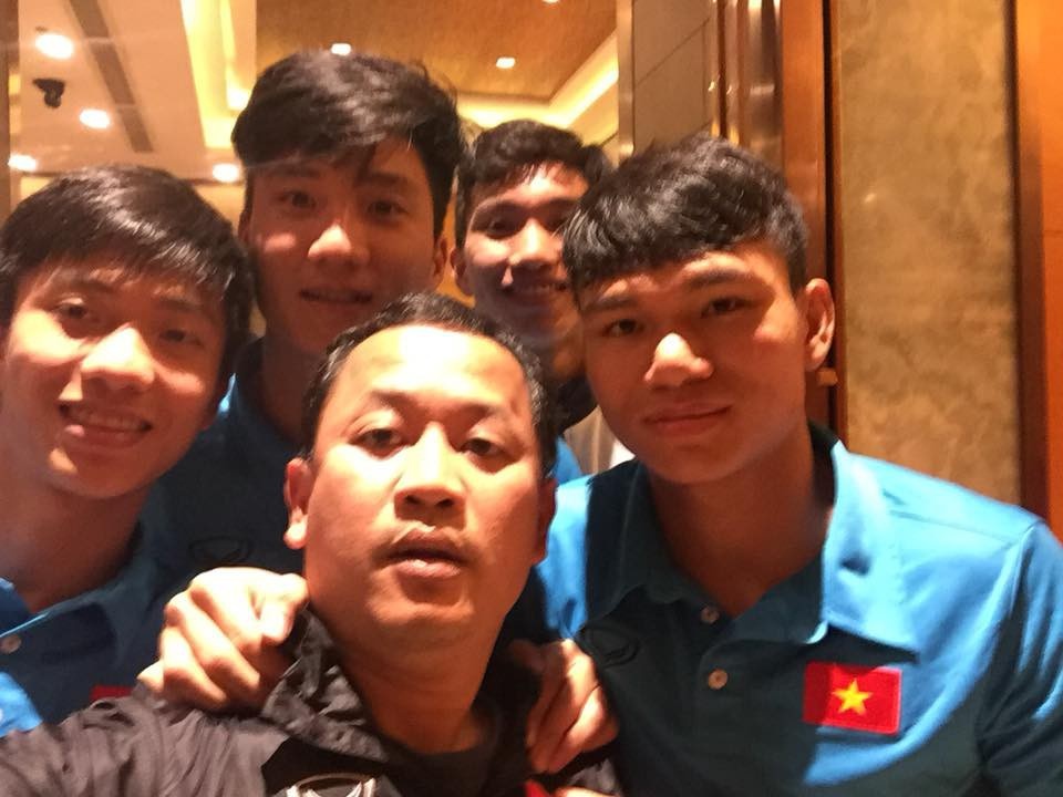 Tro ly ngon ngu cua HLV Park Hang Seo: 'U23, ta vo dich di thoi' hinh anh