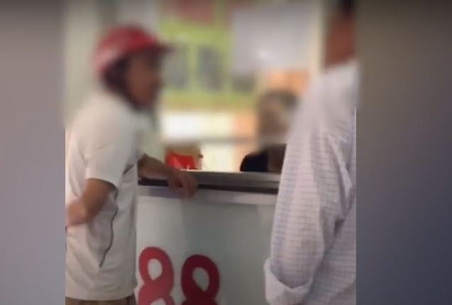 'Co' ve lam gia tai Ben xe Mien Dong ngay giap Tet hinh anh