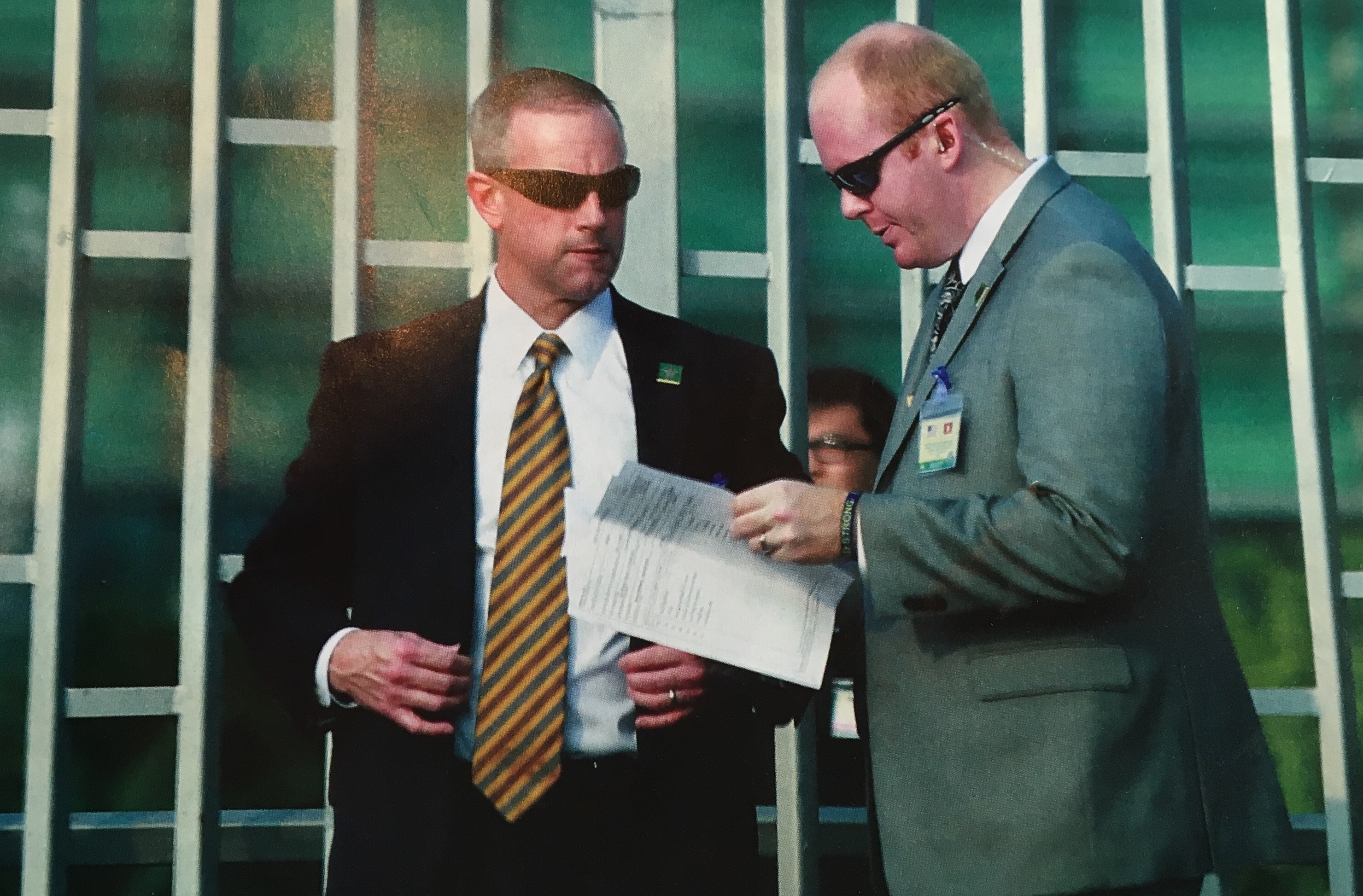 Si quan an ninh tham gia bao ve 4 doi Tong thong My den Ha Noi hinh anh