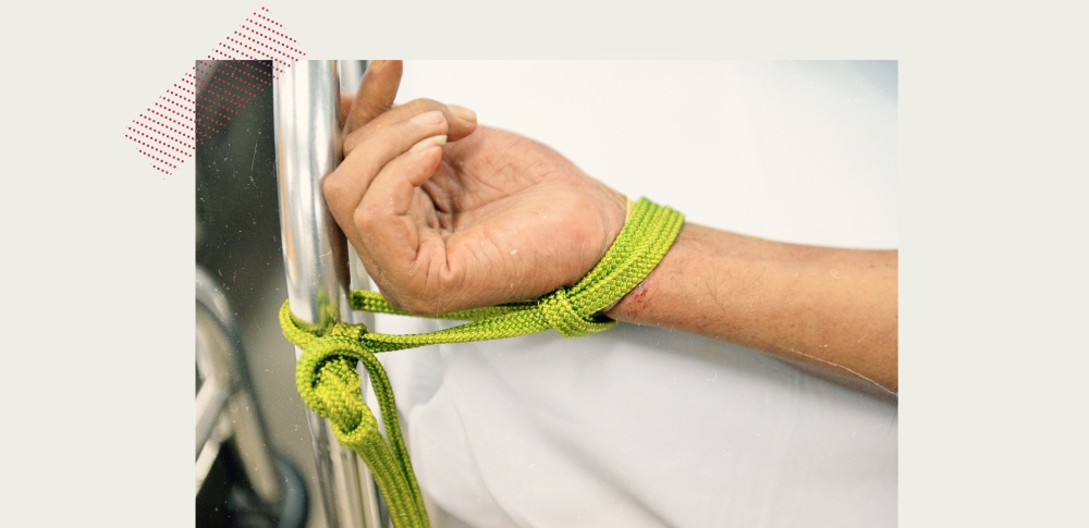 Hành hung bác sĩ ảnh 7 Hanh hung bac si anh 7