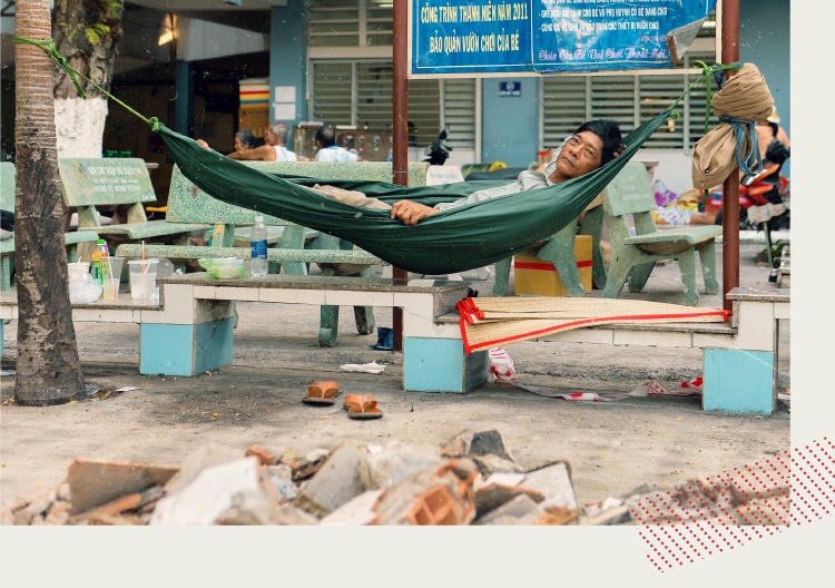 Hành hung bác sĩ ảnh 21 Hanh hung bac si anh 21