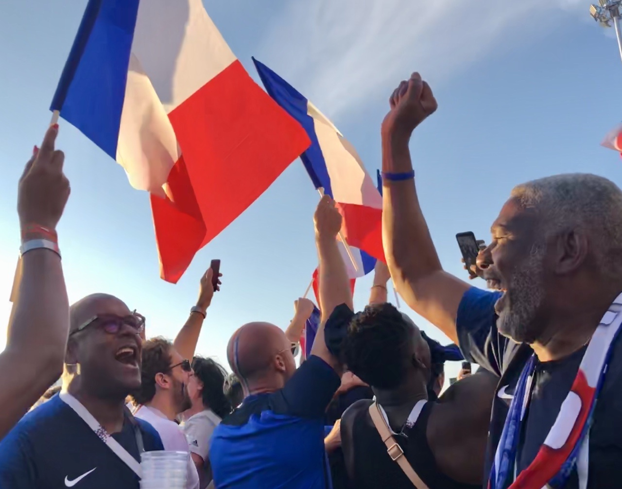 Mbappe lam lu mo Messi, 'ai khong nhay mua khong phai nguoi Phap' hinh anh