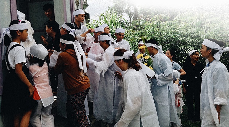 Hanh phuc vut tat ben dong O Lau hinh anh