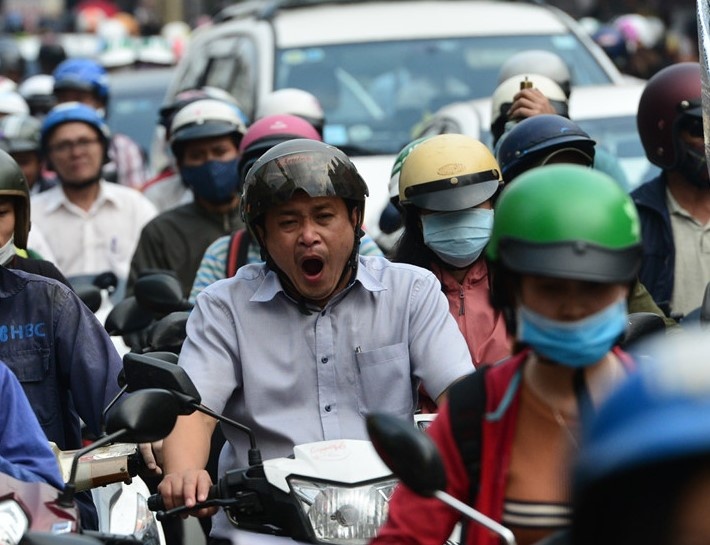 De xuat cam xe may vao trung tam Sai Gon theo 3 giai doan hinh anh