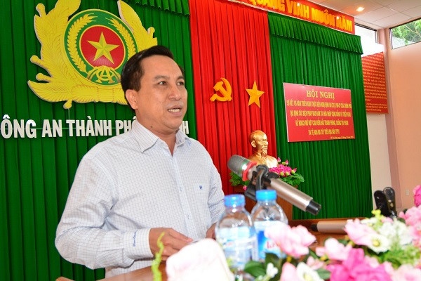 Chu tich UBND TP Tra Vinh bi cach chuc hinh anh