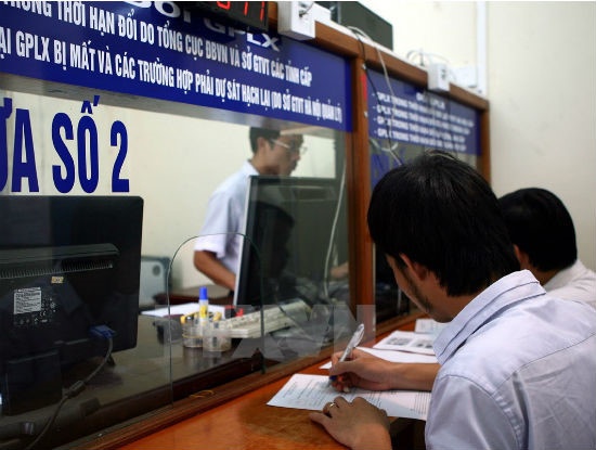 Học lái xe ô tô ảnh 1 Hoc lai xe o to anh 1