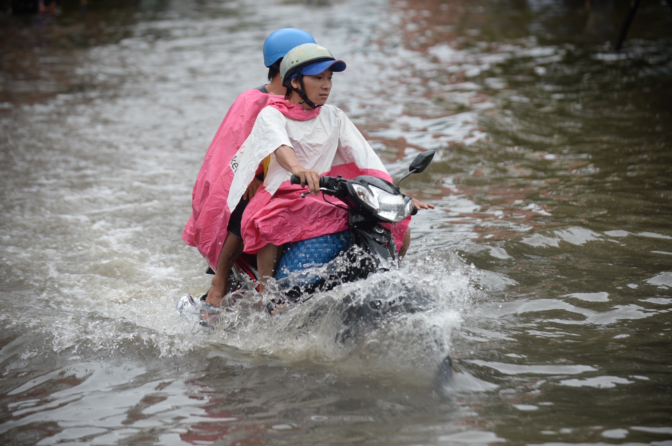 Tran mua tren 407 mm, ky luc 40 nam o Sai Gon hinh anh