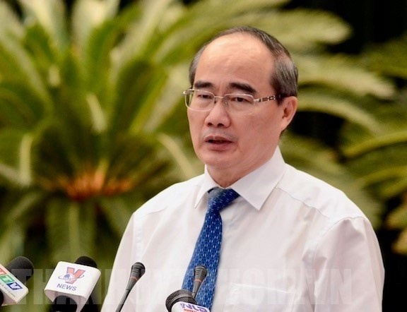 Bi thu Nhan: Khong the noi thieu tien giai quyet ngap, ket xe hinh anh