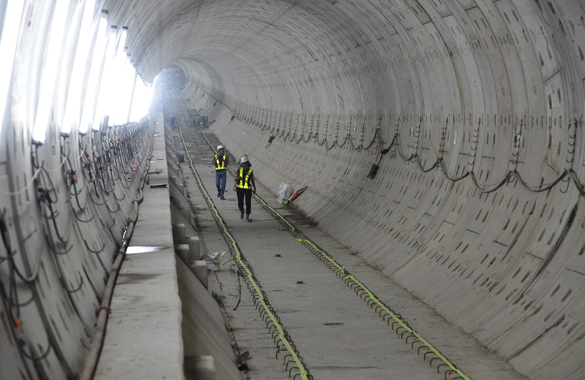 Metro Ben Thanh - Suoi Tien can ung 2.245 ty de tra no truoc Tet hinh anh