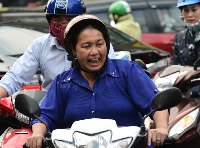 TP.HCM nhan tin bao su co giao thong dip Tet qua Zalo hinh anh