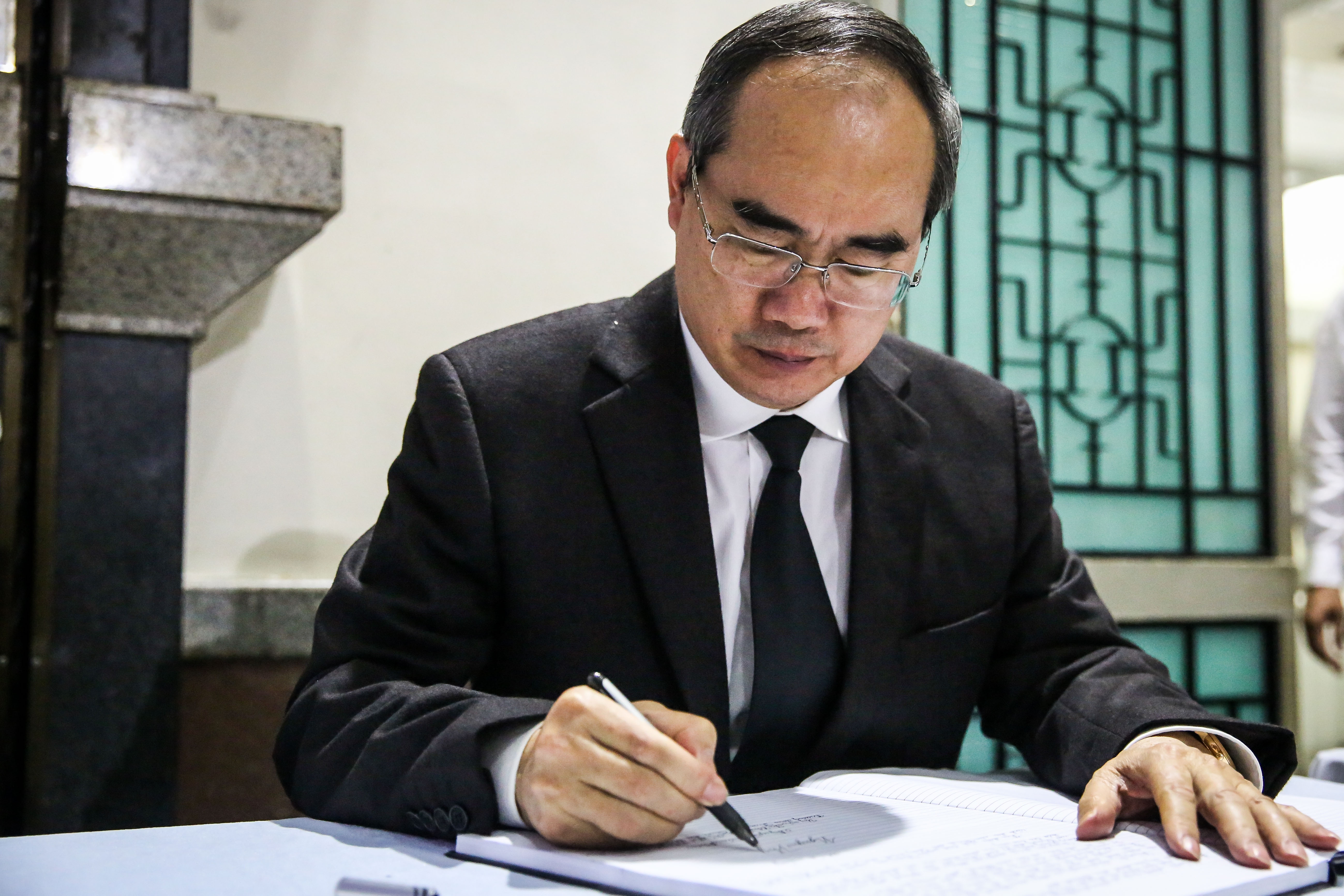 Pho chu tich UBND TP.HCM Nguyen Thi Thu anh 10