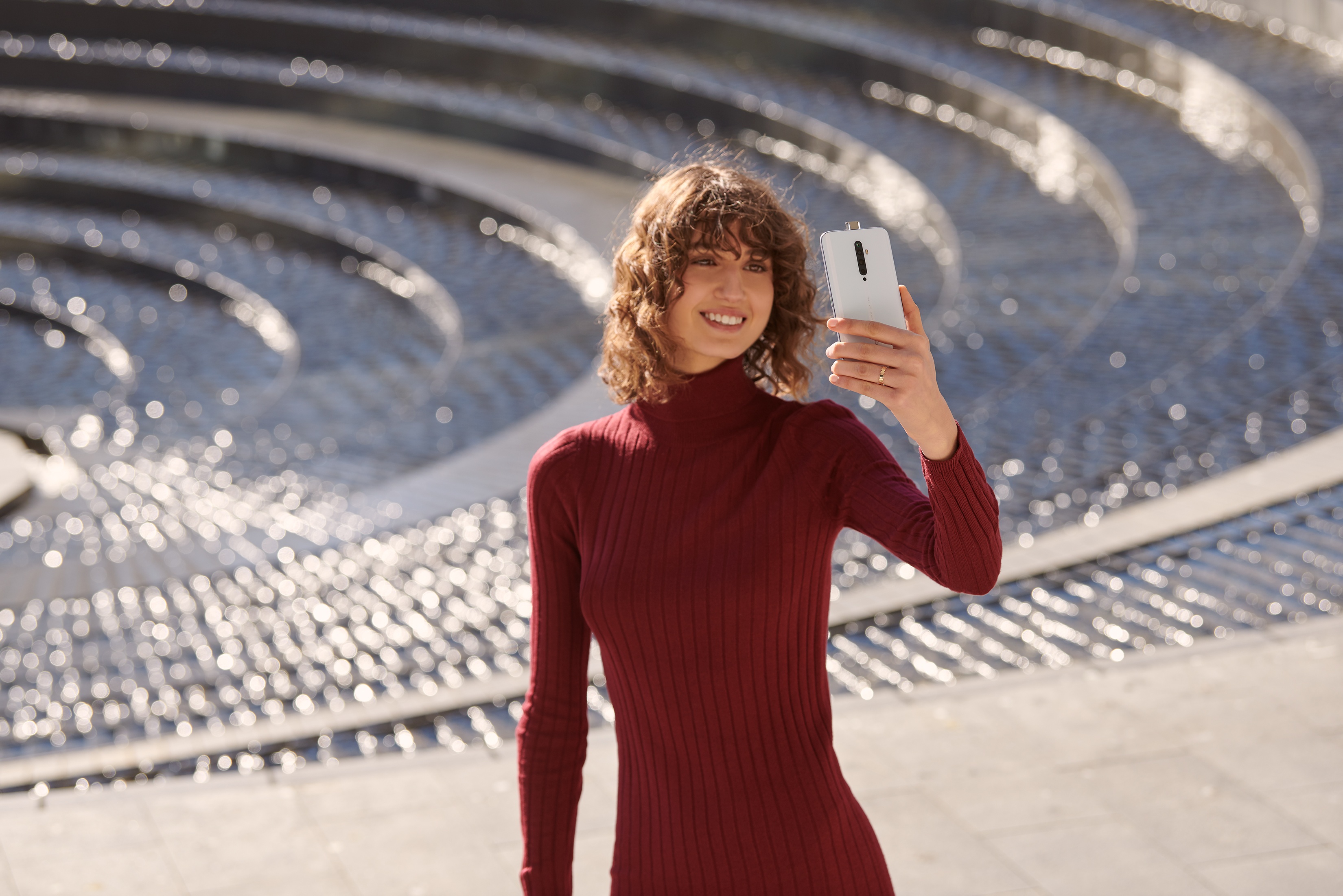 ve nha cung Oppo anh 5