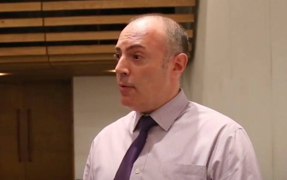 Nha dau tu nghi gi ve co phieu VPBank? hinh anh