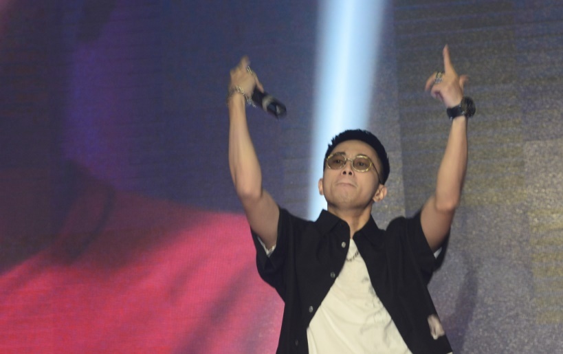 Sao Viet tu hoi trong su kien chao don World Cup hinh anh