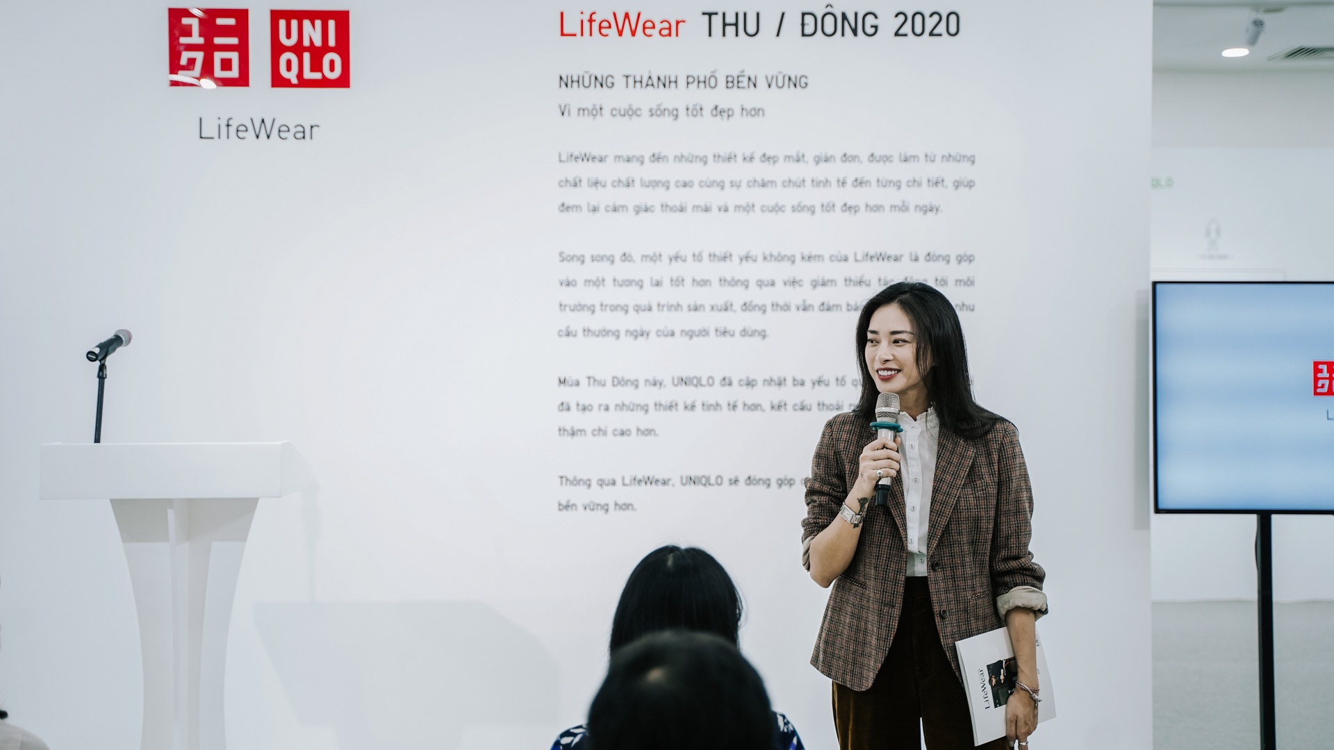 Uniqlo ảnh 16 Uniqlo anh 16