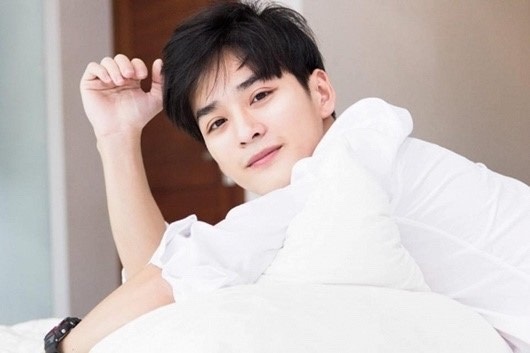 Nam chinh Mat Biec nen duyen cung co gai la trong du an moi hinh anh