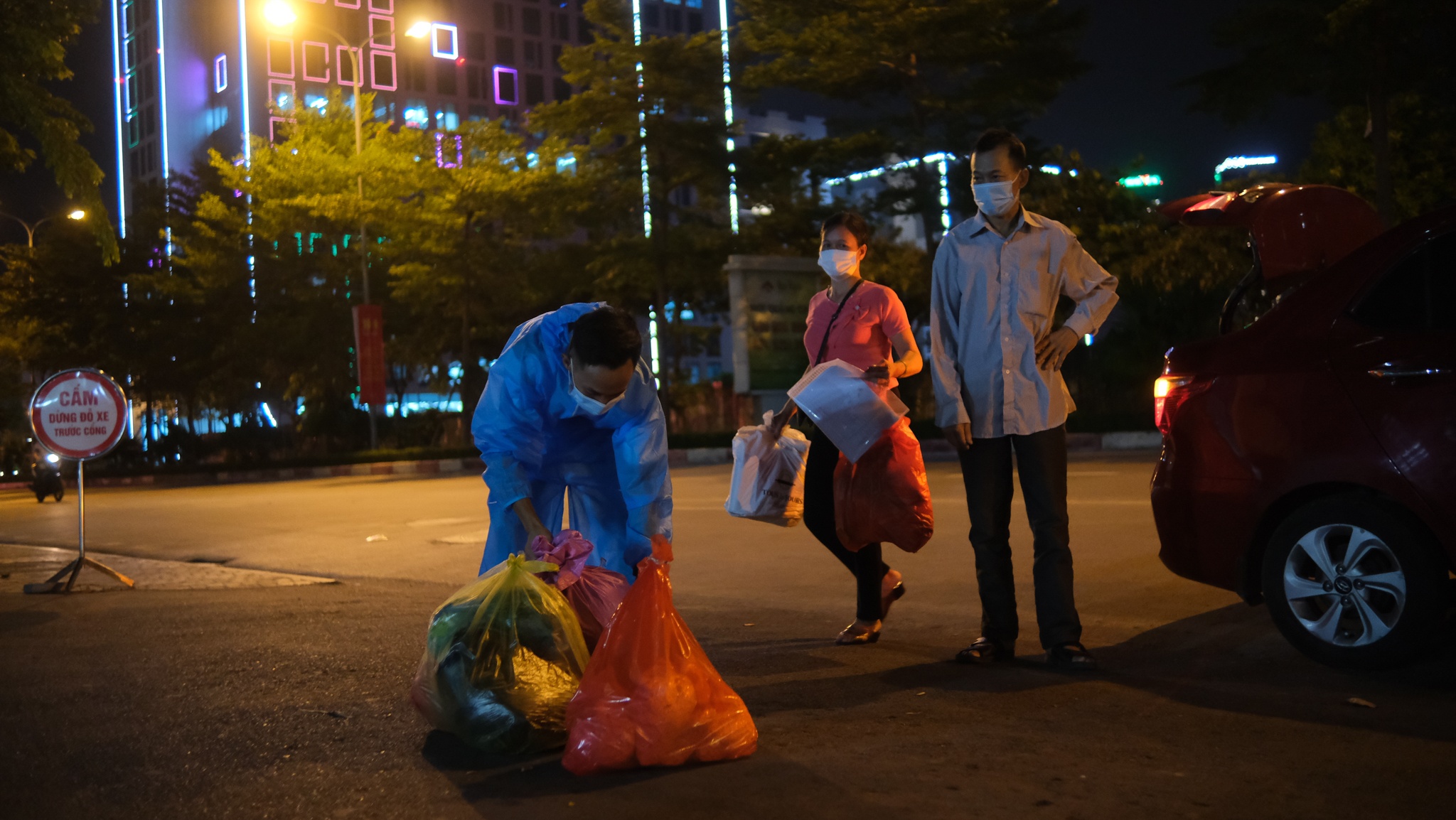 chuyen xe 0 dong anh 15