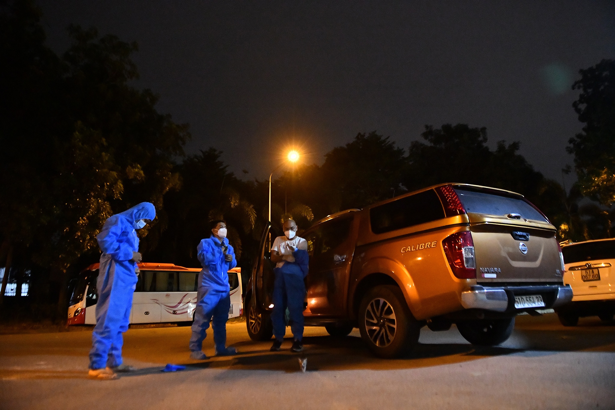 tang qua Covid anh 15