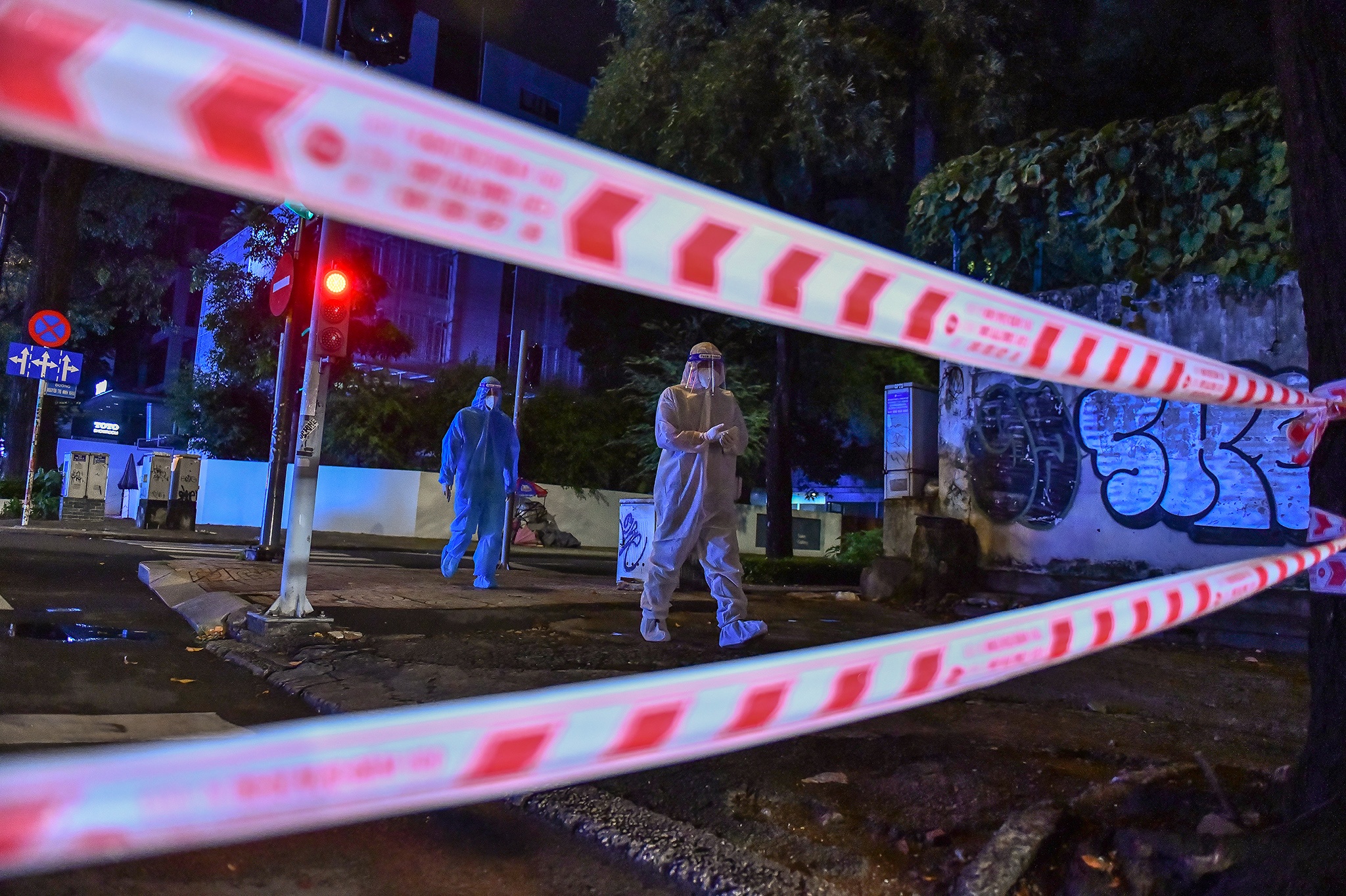 tang qua Covid anh 11