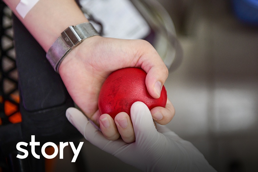 Toi di hien mau ngay dich hinh anh